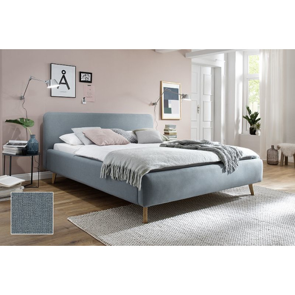 84 Eisblau