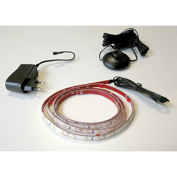 mit LED-Beleuchtung